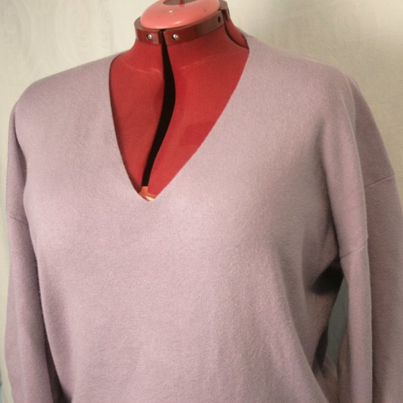 Mauve Sweater with full sleeves - Picture 3 of 4